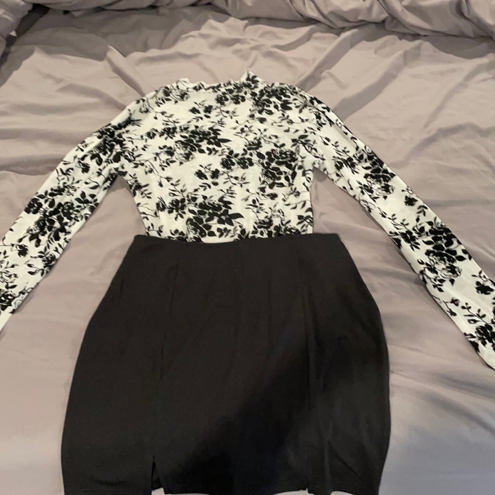 Shein floral bodysuit/skirt set